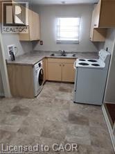 1-205 KENILWORTH Avenue N Unit# 1