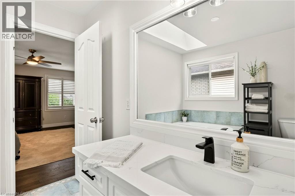 18 Pelham Drive Property Photo 27