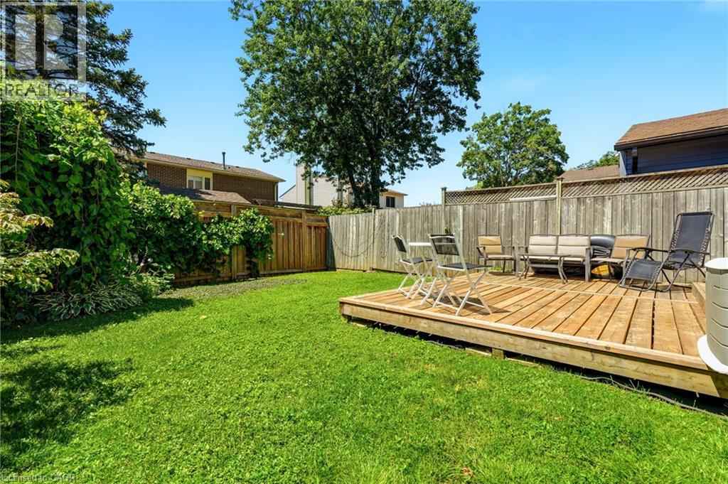 4 Eileen Street Property Photo 32