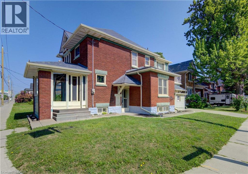 224 Weber Street E Property Photo 2