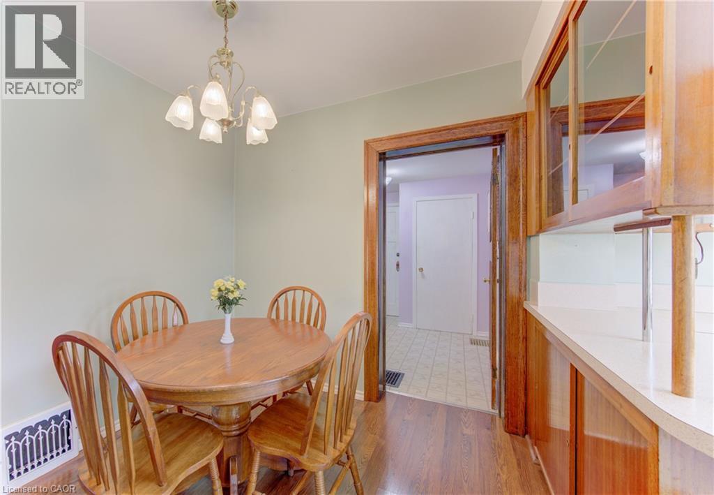 224 Weber Street E Property Photo 22