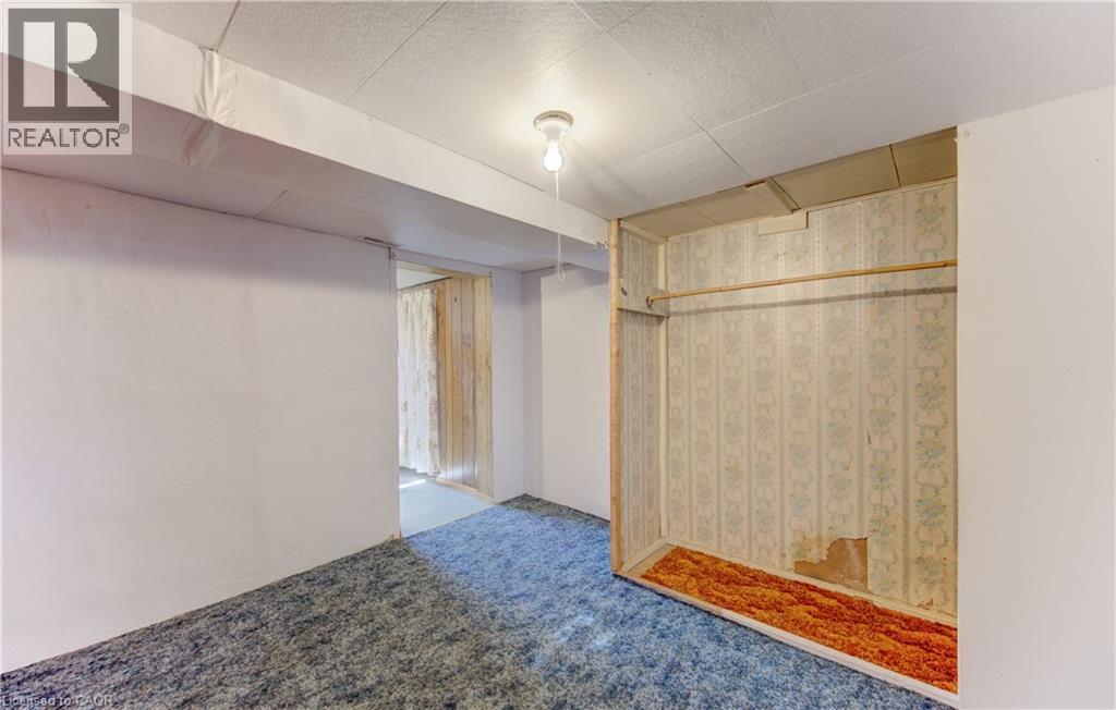 224 Weber Street E Property Photo 38