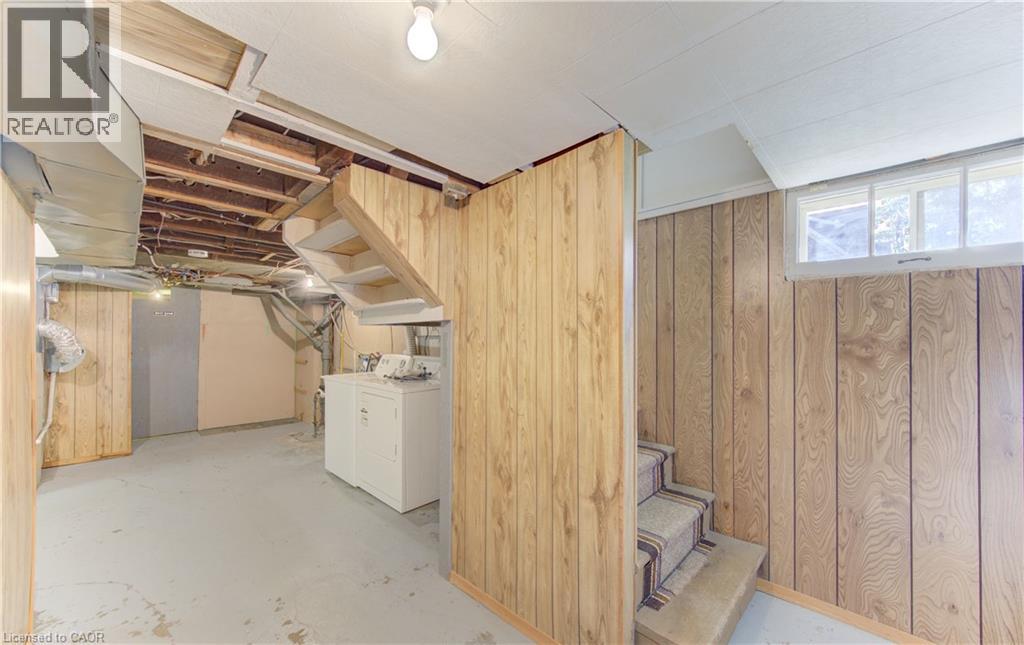 224 Weber Street E Property Photo 39