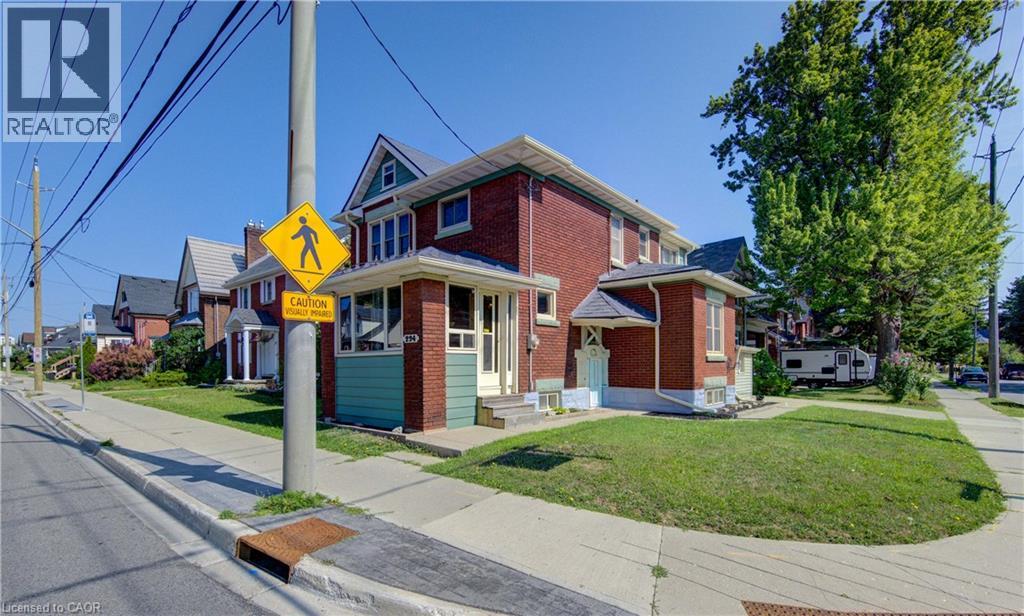 224 Weber Street E Property Photo 43