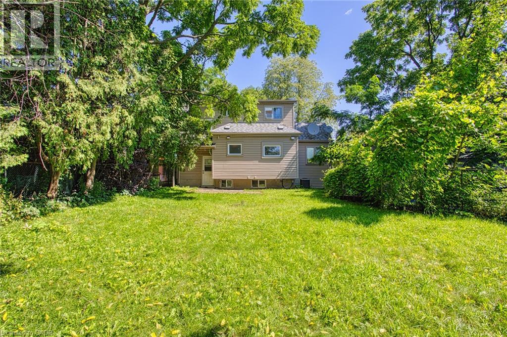 99 Mohawk Road W Property Photo 21