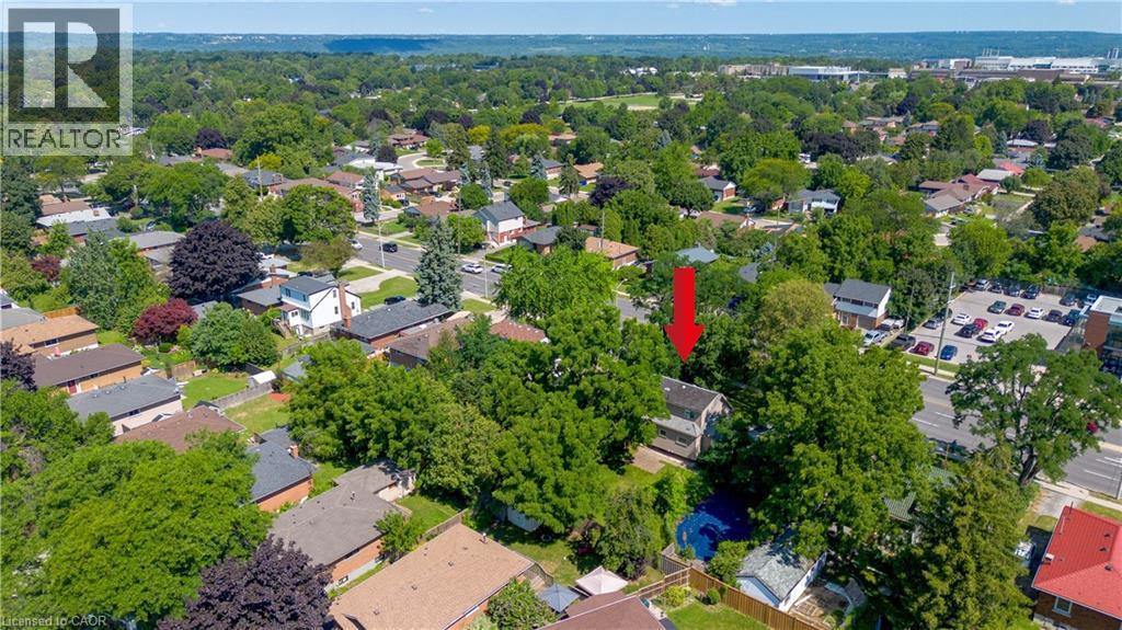 99 Mohawk Road W Property Photo 24
