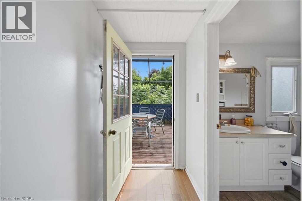 367 Nelson Street Property Photo 8