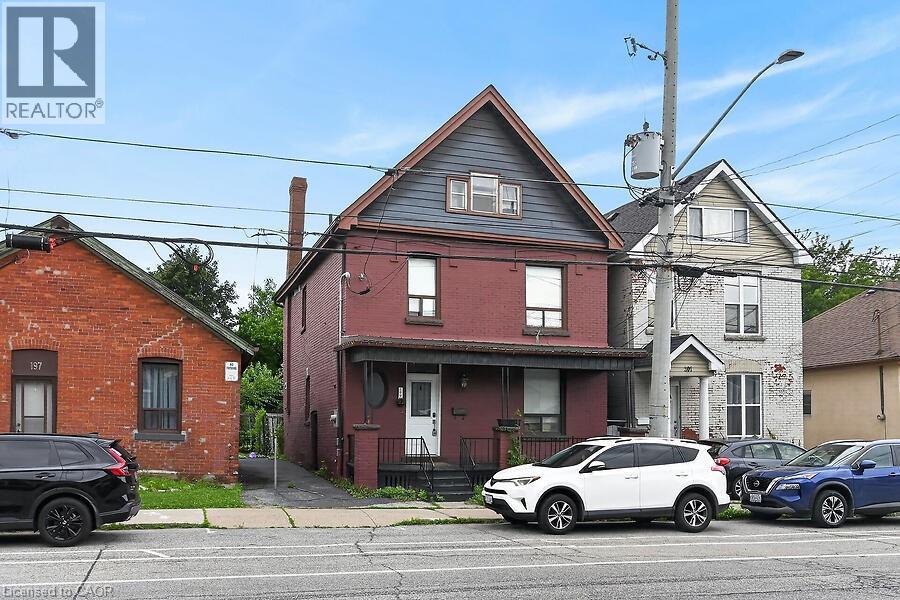 199 Bay Street N Property Photo 1