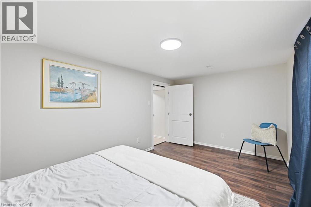450 East 42nd Street Property Photo 29
