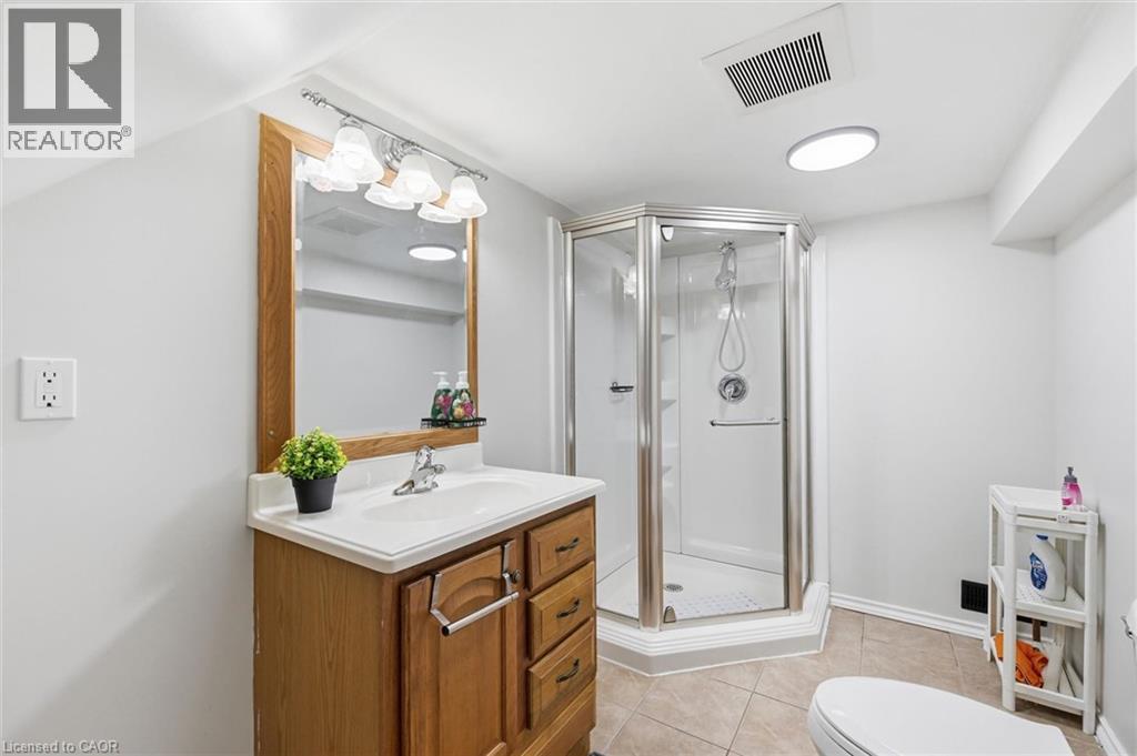 450 East 42nd Street Property Photo 30