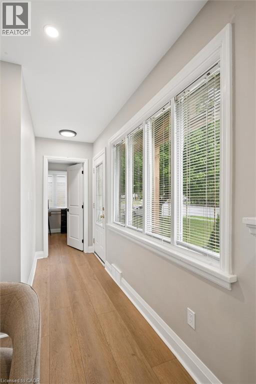 1030 Queens Boulevard Unit# Upper Property Photo 6