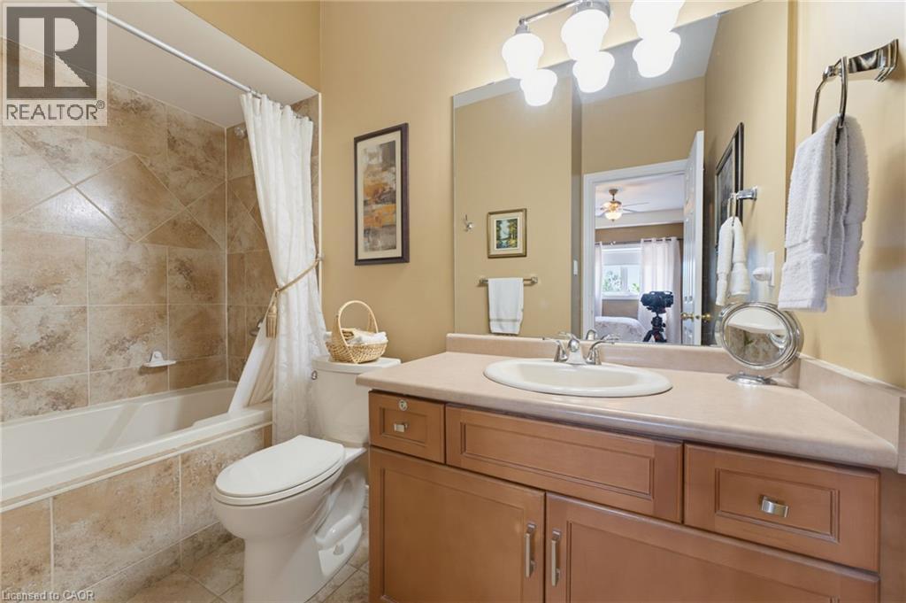 310 Southbrook Drive Unit# 17 Property Photo 15