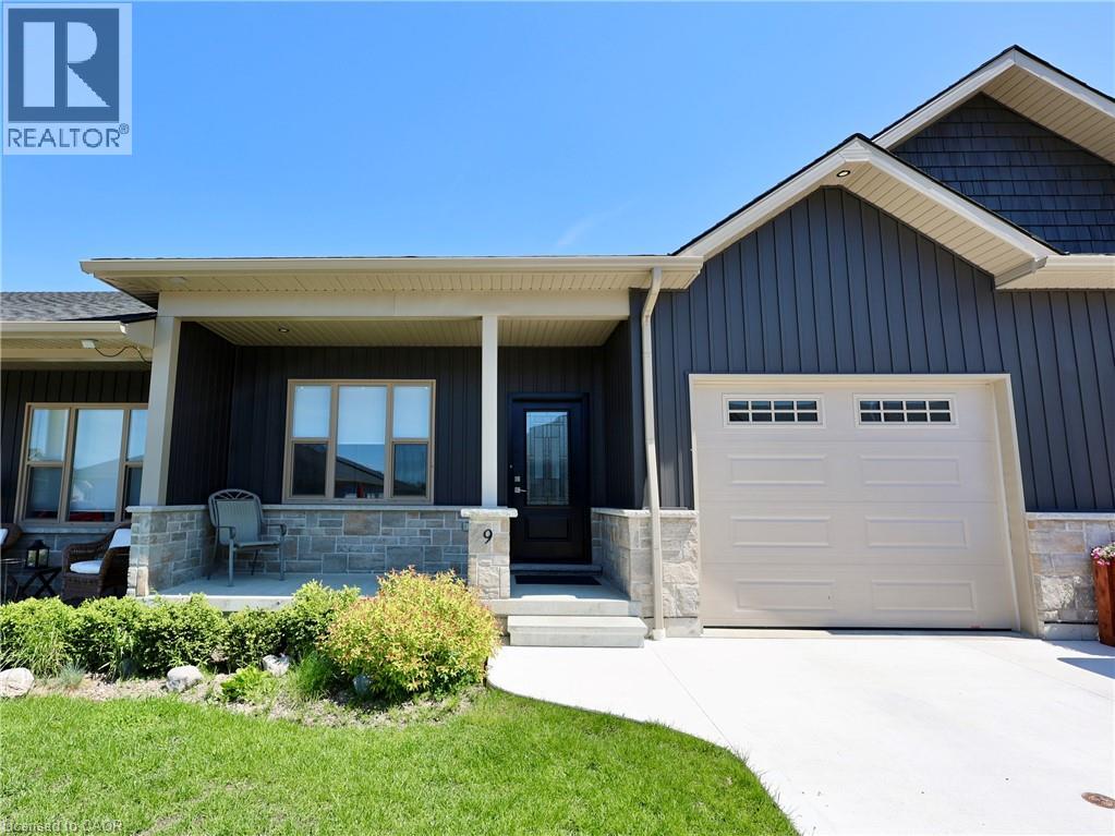 9 Silver Creek Road Property Photo 1