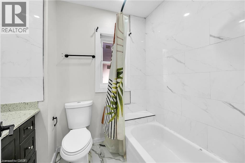 334 Cannon Street E Property Photo 19