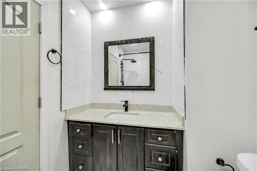 334 Cannon Street E Property Photo 20