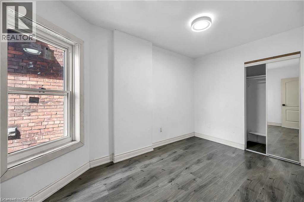 334 Cannon Street E Property Photo 22