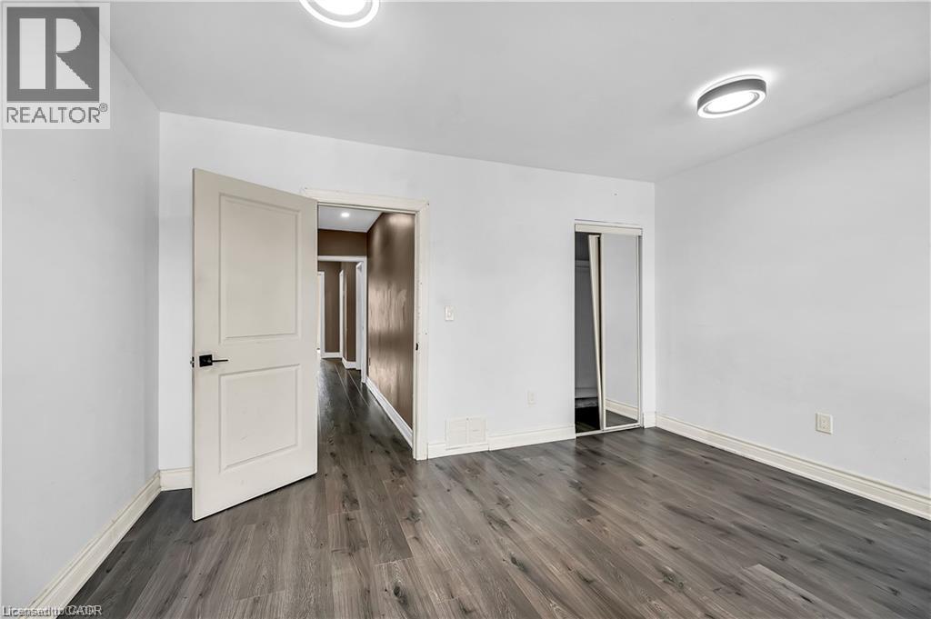 334 Cannon Street E Property Photo 26