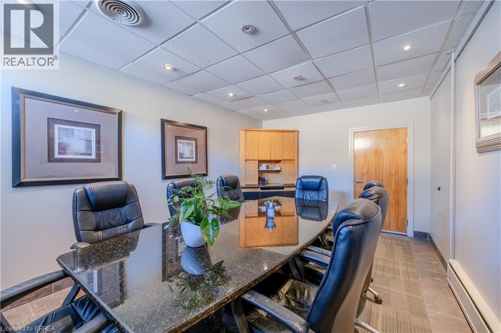 172 Dalhousie Street Unit# Main Floor Property Photo 5