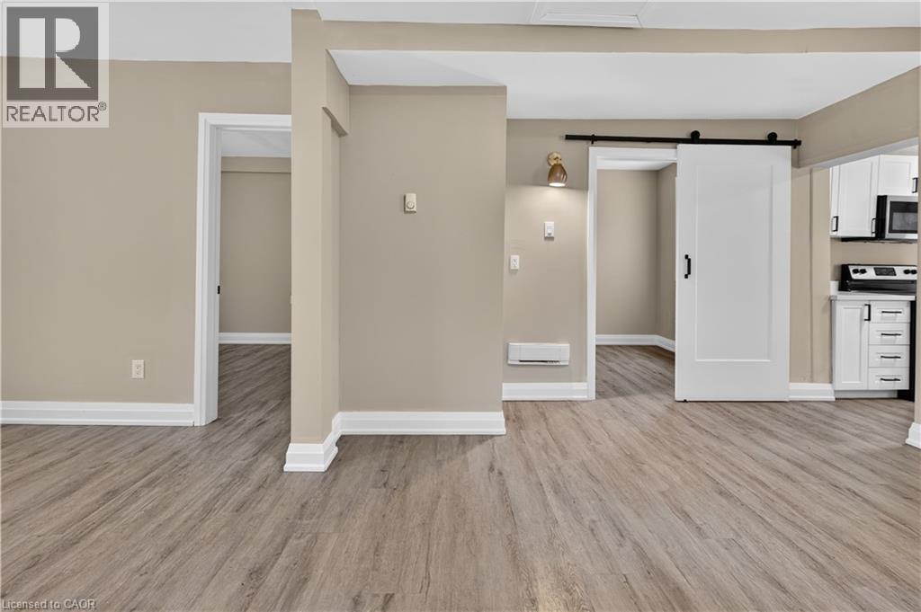 332 East Avenue N Property Photo 10