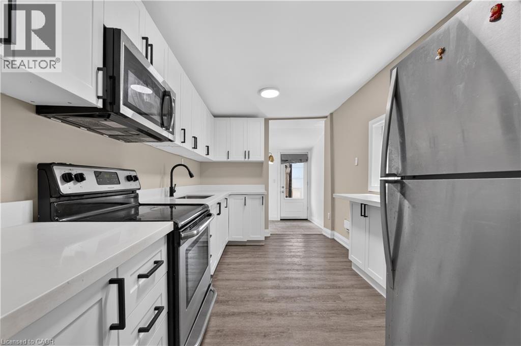 332 East Avenue N Property Photo 15