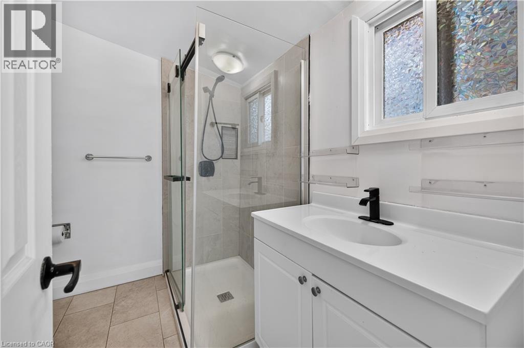 332 East Avenue N Property Photo 18