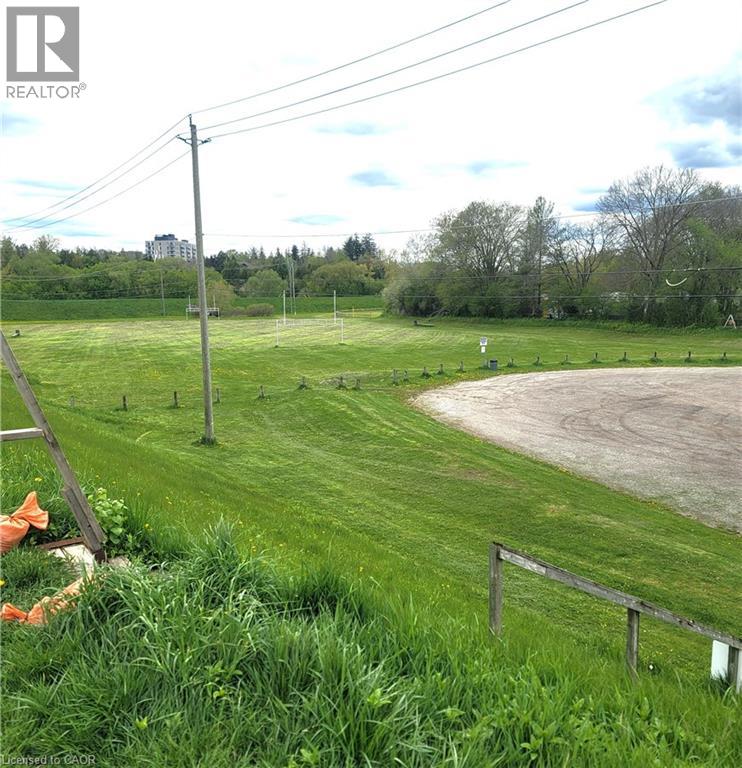46 Bridge Street E Property Photo 9