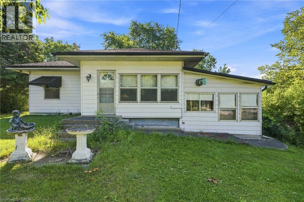 698 York Road Property Photo 2