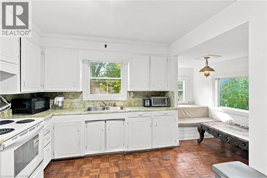 698 York Road Property Photo 13