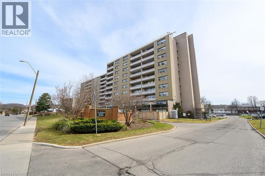 15 Albright Road Unit# 811 Property Photo 1