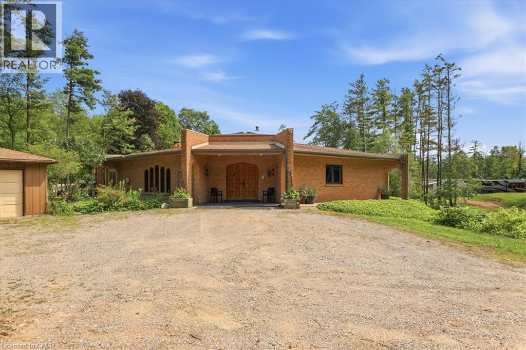 847294 Township Road 9 Property Photo 4