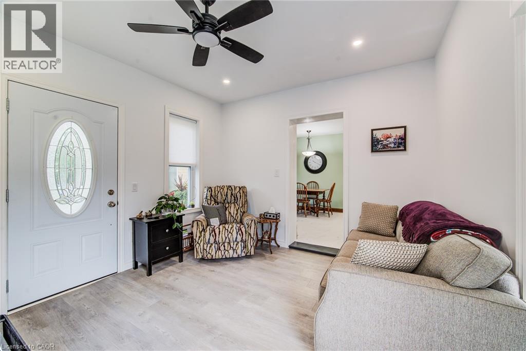 45 Clyde Street Property Photo 12