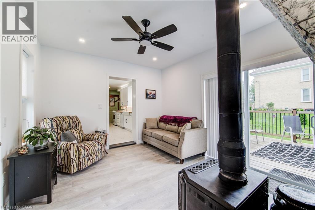 45 Clyde Street Property Photo 14