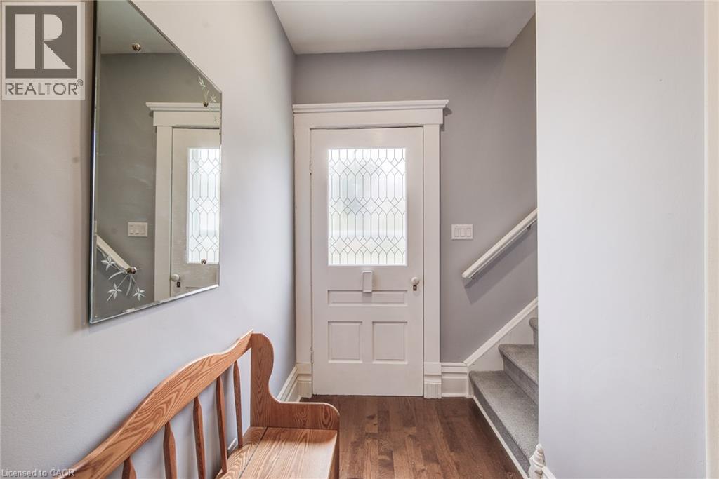 45 Clyde Street Property Photo 16