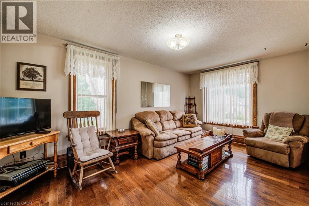 45 Clyde Street Property Photo 19