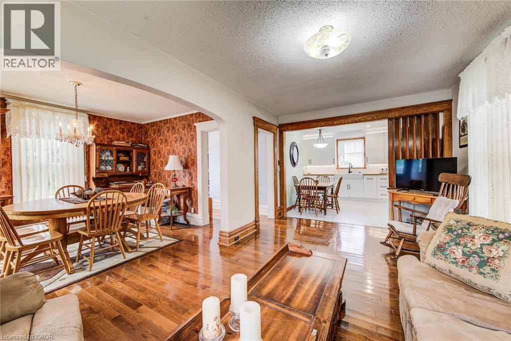 45 Clyde Street Property Photo 23