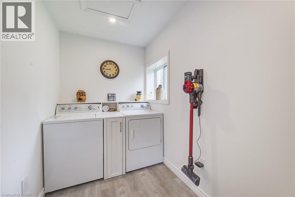 45 Clyde Street Property Photo 33