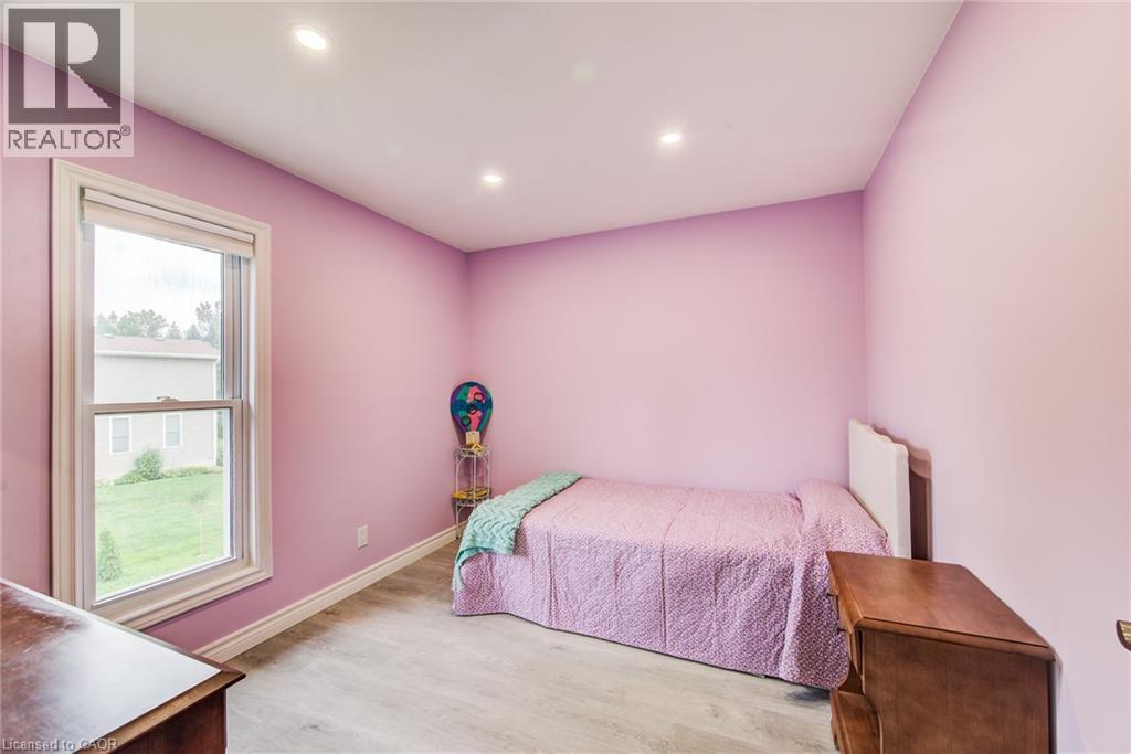 45 Clyde Street Property Photo 35