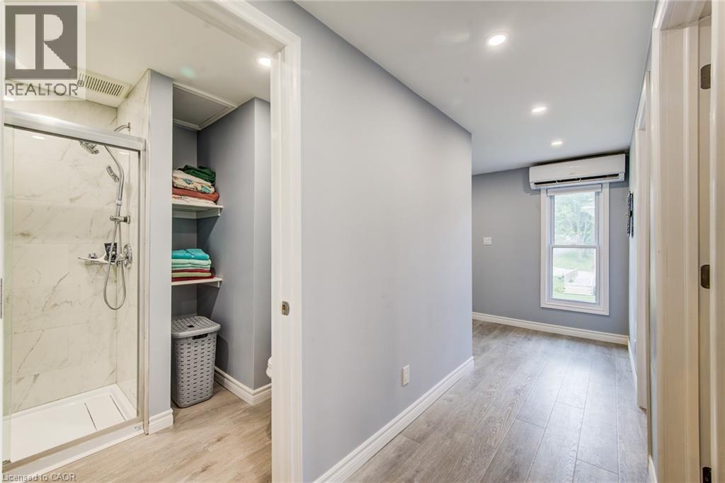 45 Clyde Street Property Photo 39
