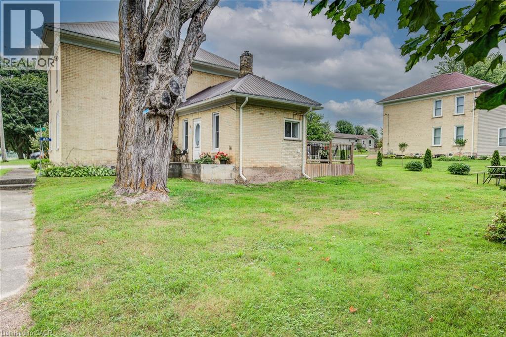 45 Clyde Street Property Photo 41