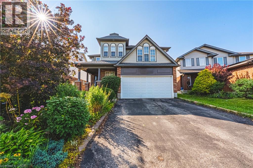 140 COUNTRY CLUB Drive