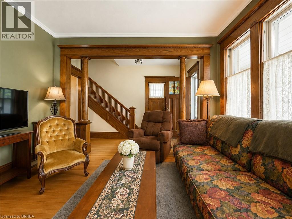 49 Palmerston Avenue Property Photo 2