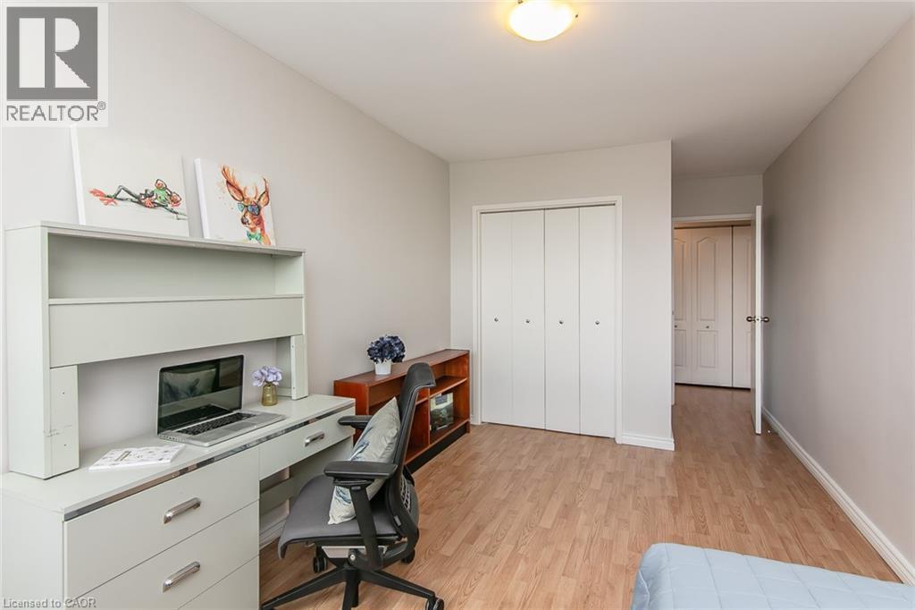 24 Midland Drive Unit# 402 Property Photo 34