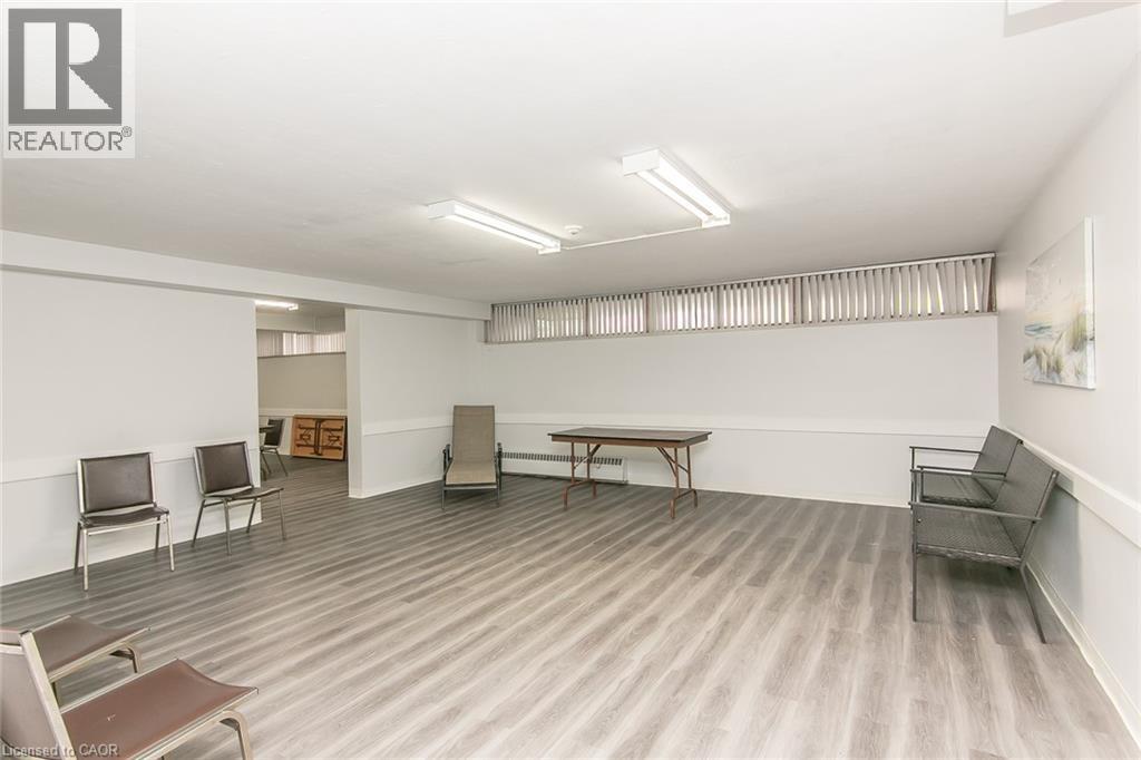 24 Midland Drive Unit# 402 Property Photo 40