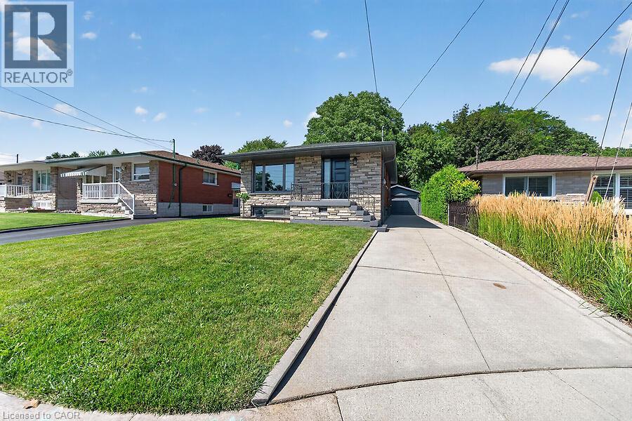 26 PARKLANDS Drive Property Photo 1