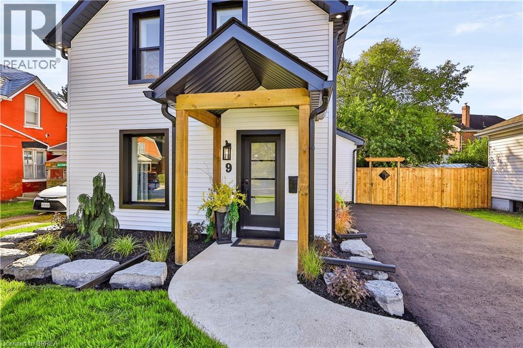 9 Walter Street Property Photo 2