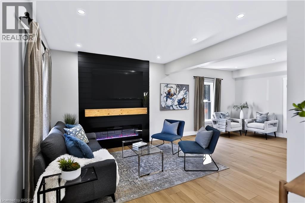 9 Walter Street Property Photo 4