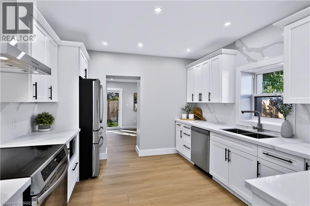 9 Walter Street Property Photo 10