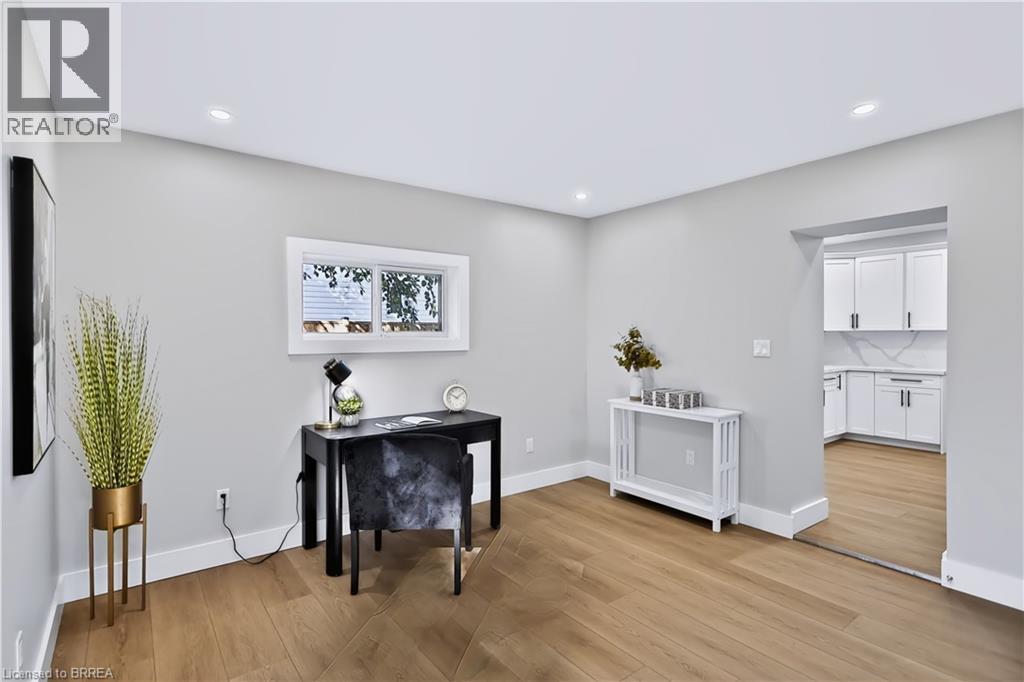 9 Walter Street Property Photo 15