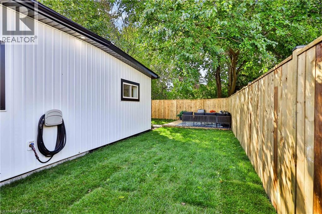 9 Walter Street Property Photo 26