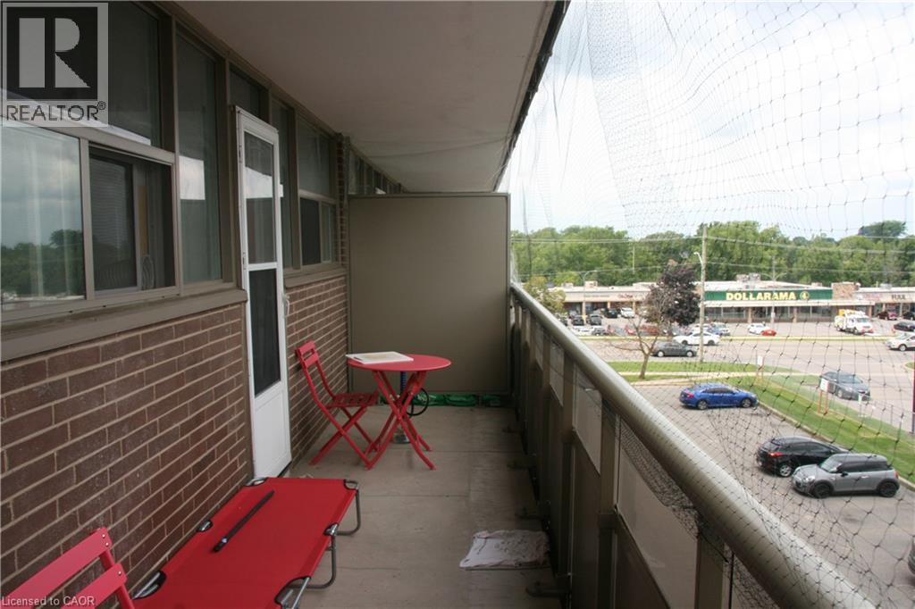 215 Glenridge Avenue Unit# 406 Property Photo 5